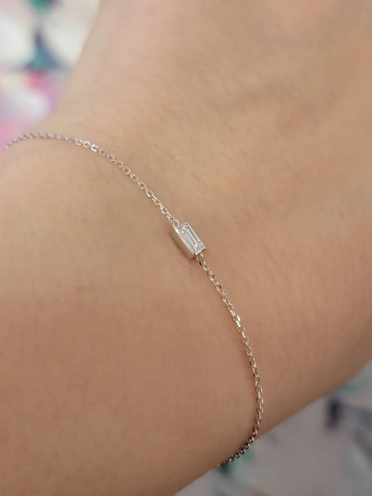 14K Gold Dainty Diamond Baguette Bracelet, One Diamond Bracelet, Minimalist Bracelet, Diamond Baguette Bracelet
