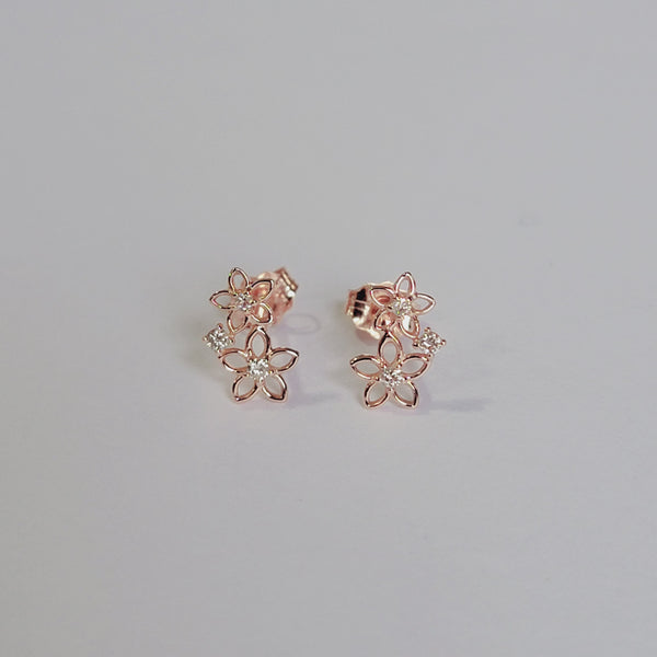 14k Gold Diamond Flower Earrings, Dainty Gold Earrings, Minimalist Earrings, Cute Earrings, Flower Earrings, Girls Earrings