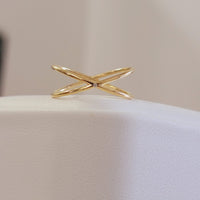 14k Gold Elegant Crisscross  Ring with Diamond Accent