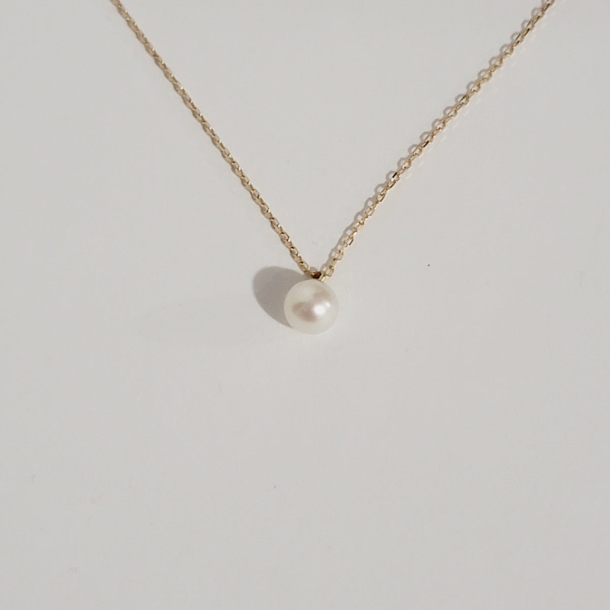 Pearl Necklace in 14k Solid Gold, Freshwater Pearl Necklace, Dainty Pearl Solid Gold Necklace, Minimalist 14k Solid Gold Necklace, White
