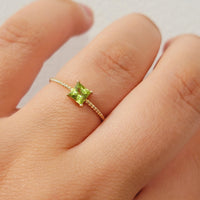 14k Solid Gold Peridot Ring, Solitaire Peridot Ring, August Birthstone , Birthstone Ring, Dainty Gemstone Ring, 4mm Square Peridot, White