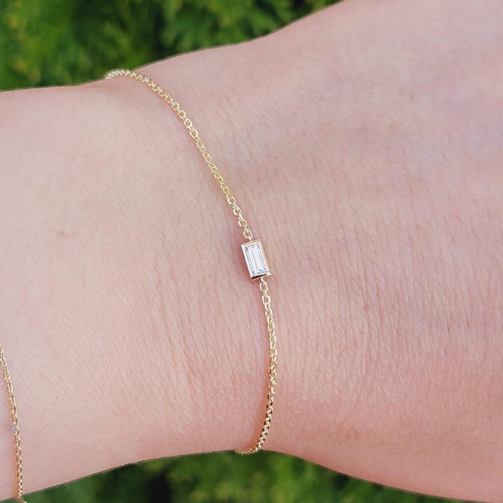14K Gold Dainty Diamond Baguette Bracelet, One Diamond Bracelet, Minimalist Bracelet, Diamond Baguette Bracelet