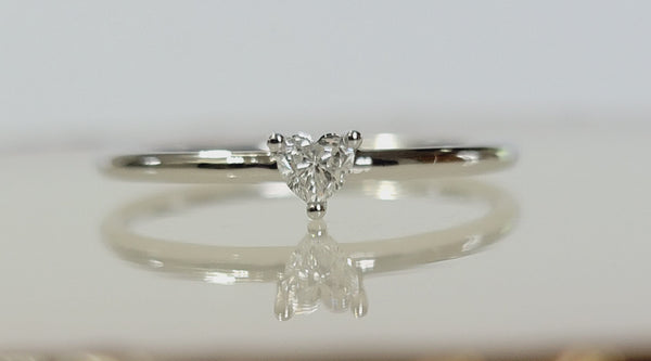 Heart-Shape Diamond (0.16 Ct .Tw) Solitaire Ring