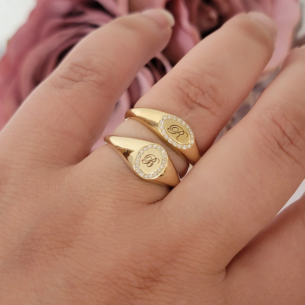 Diamond Oval Pave Signet Ring, 14k Initial Pinky Ring for Women, Dainty Monogram Rings,  Solid Gold Custom Pinky Rings, Personalized ring