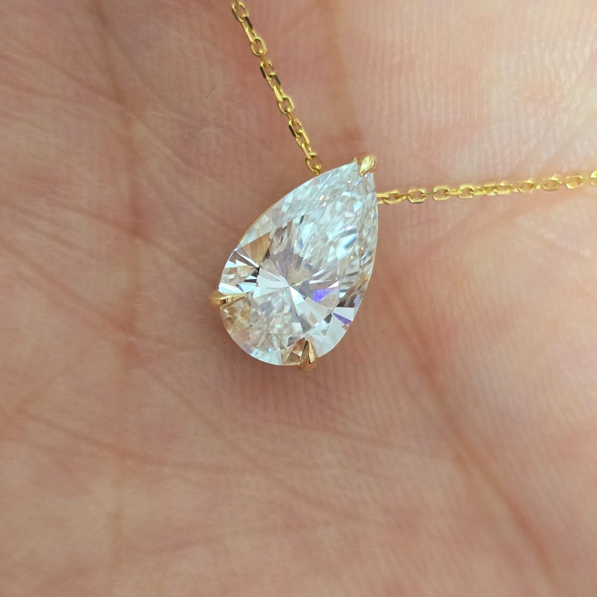 2 Ct Pear Cut Lab Grown Diamond Necklace: 14K Gold Solitaire Pendant, IGI Certified
