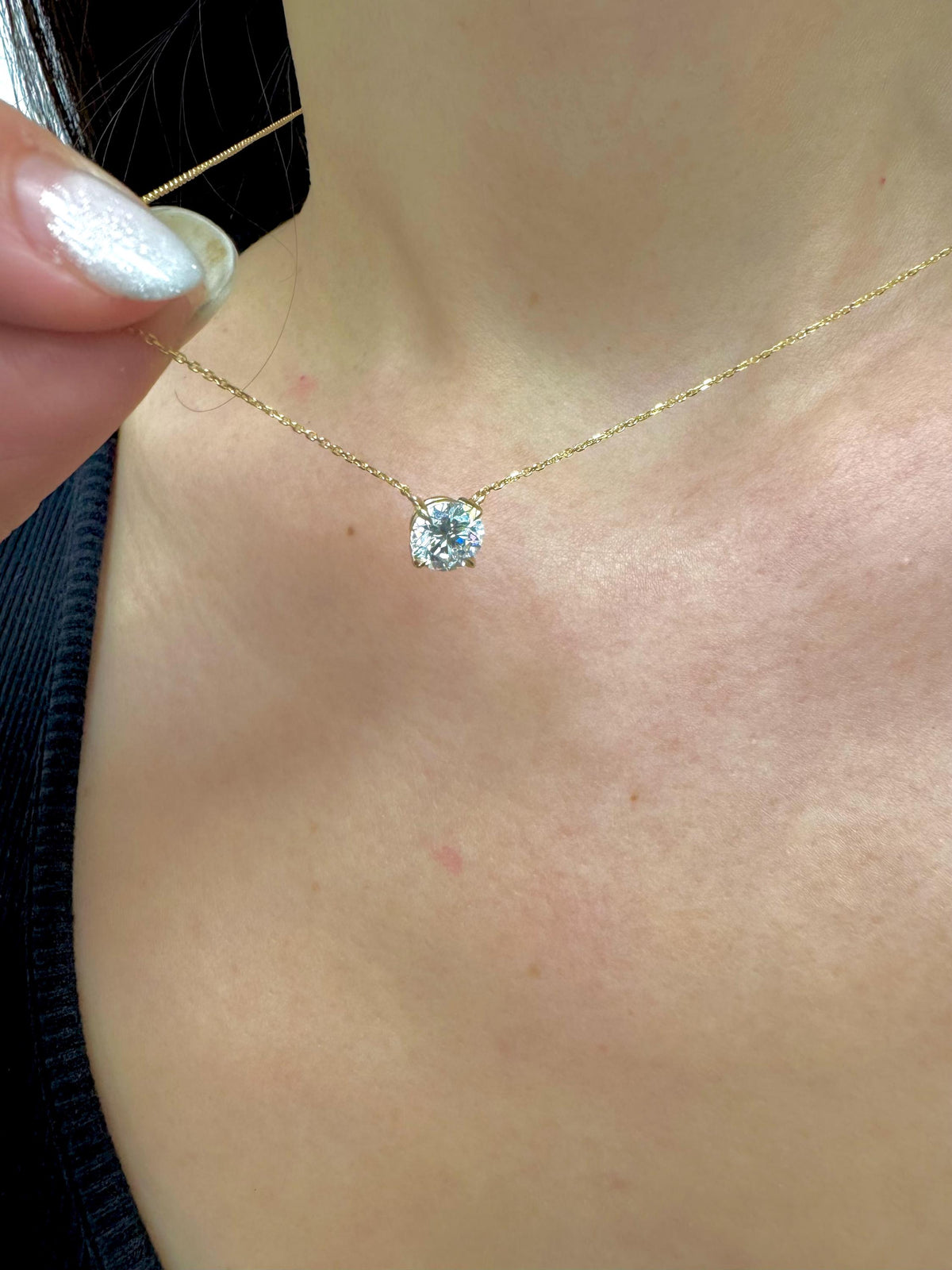 1 Ct Round Cut Lab Grown Diamond Necklace: 14K Gold Solitaire Pendant, IGI Certified