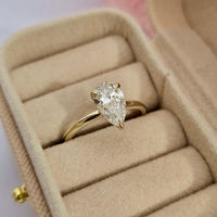 1 Carat E -VVS2 Pear Cut Lab Grown Diamond Engagement Ring: 14K Gold Solitaire