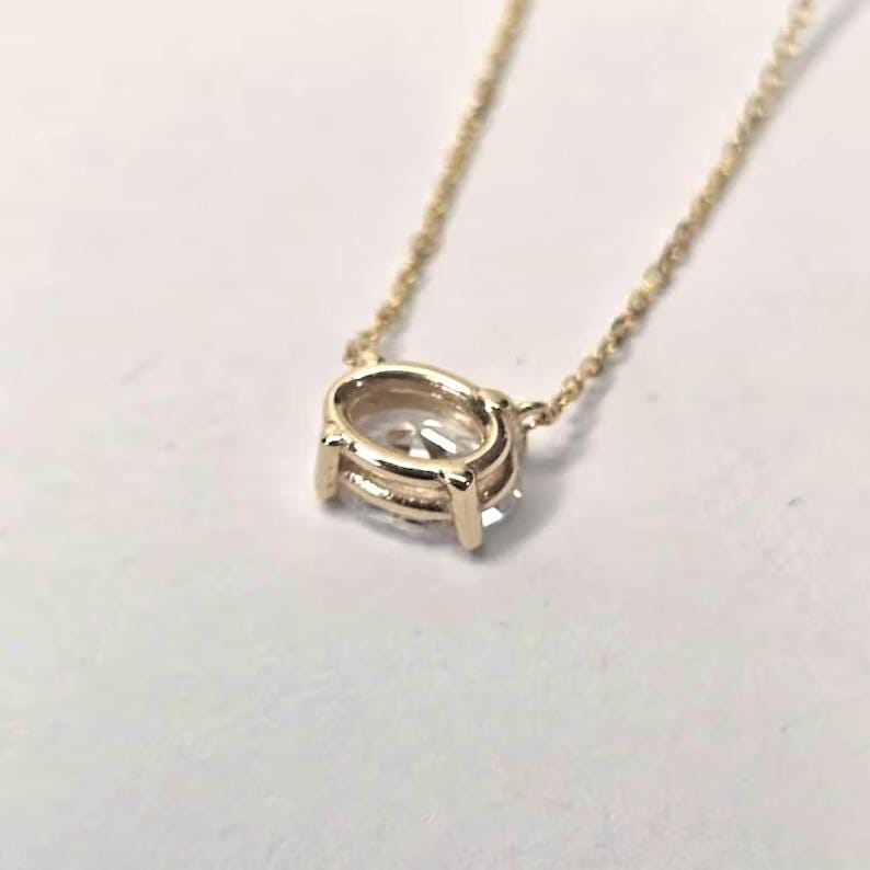 Oval Lab-Grown Diamond East-West Necklace 0.50 CT VS1 EF, 14K Solid Gold, IGI Certified