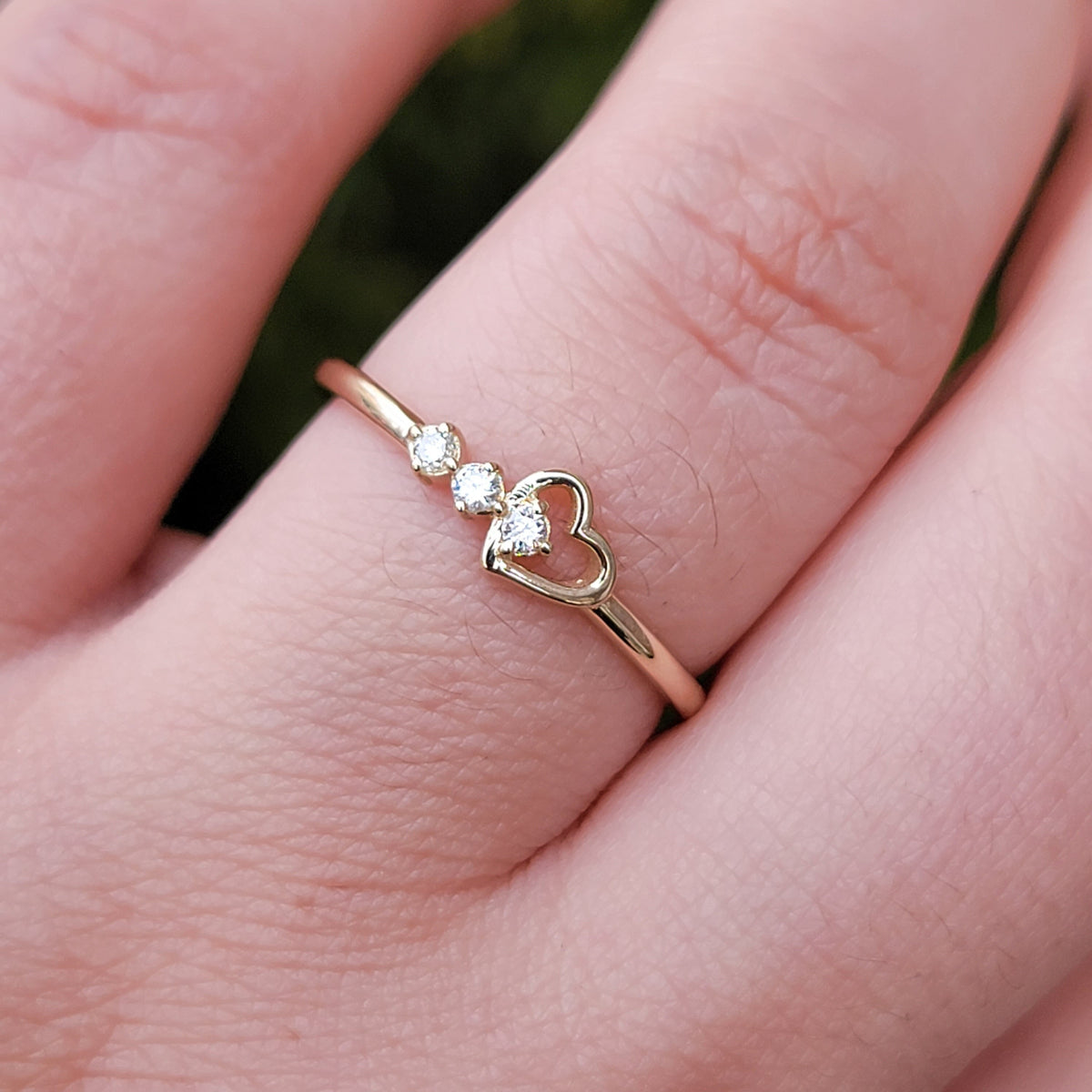 14k Gold Three Diamond Heart Ring