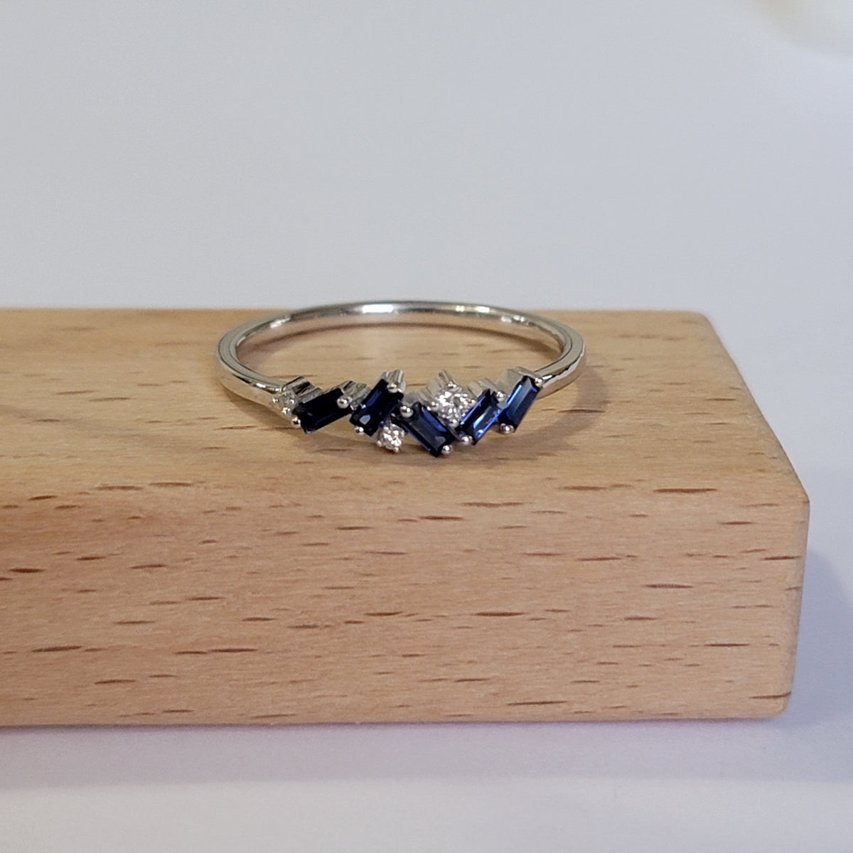 Baguette Sapphire Diamond Ring