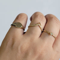 Simple Signet Ring for Ladies